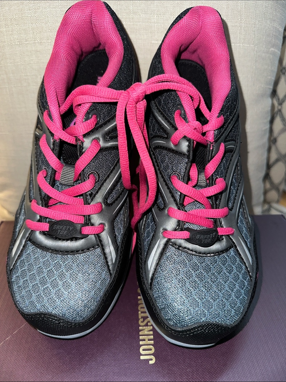 Wolverine Black and Hot Pink Women's Athletic Sneakers